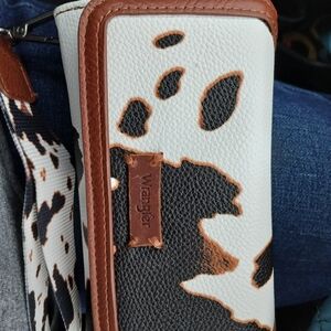 Wrangler Cowhide Pattern Wallet